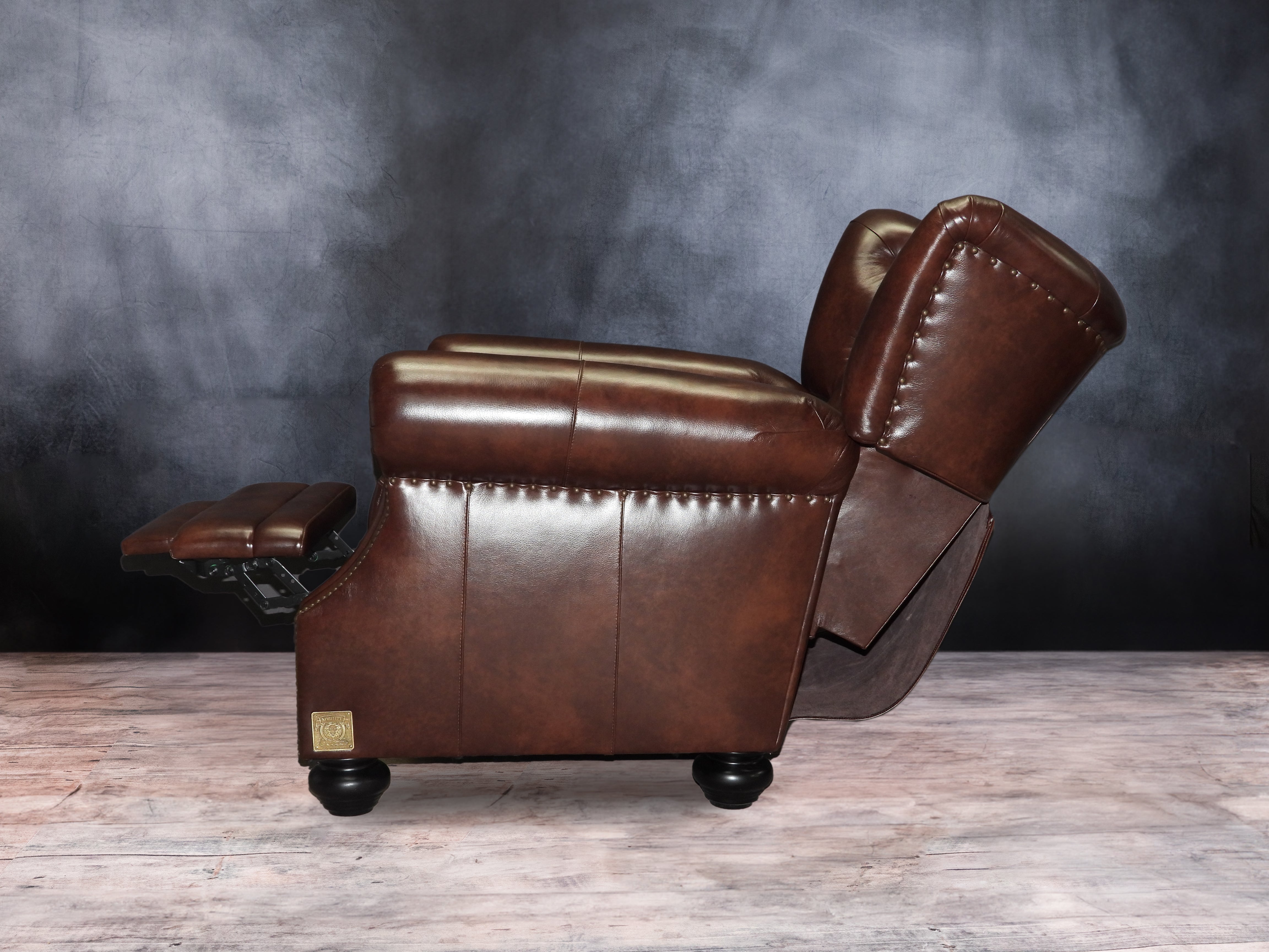 AFICIONADO RECLINER CHAIR