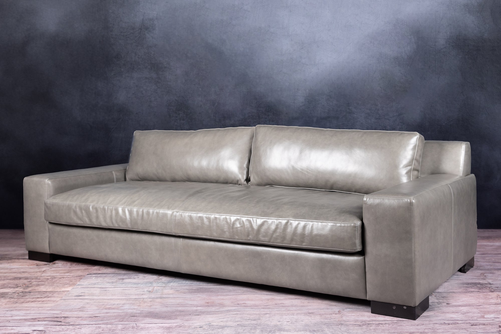 FLEETWOOD SOFA