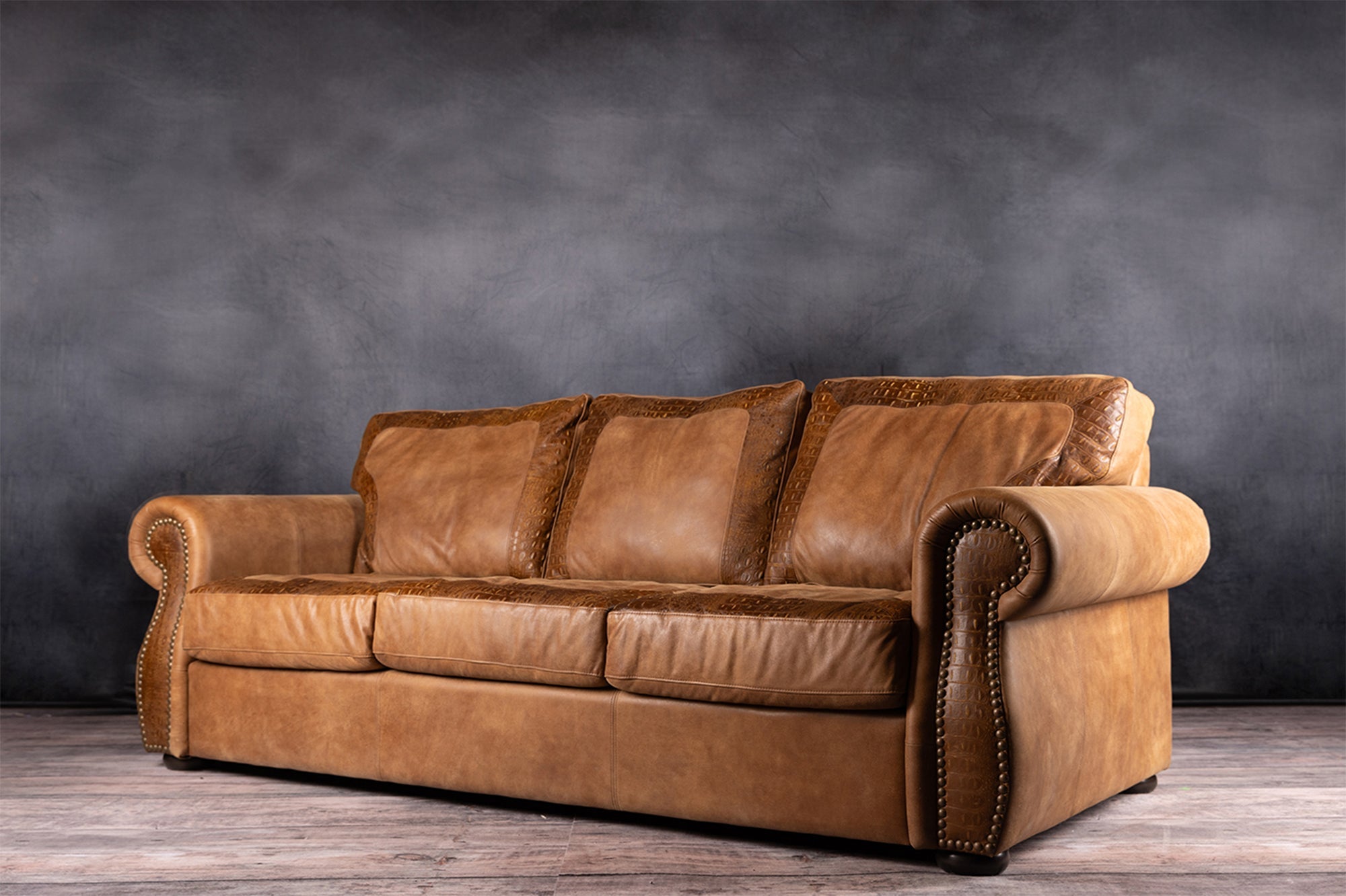 HOSS SOFA