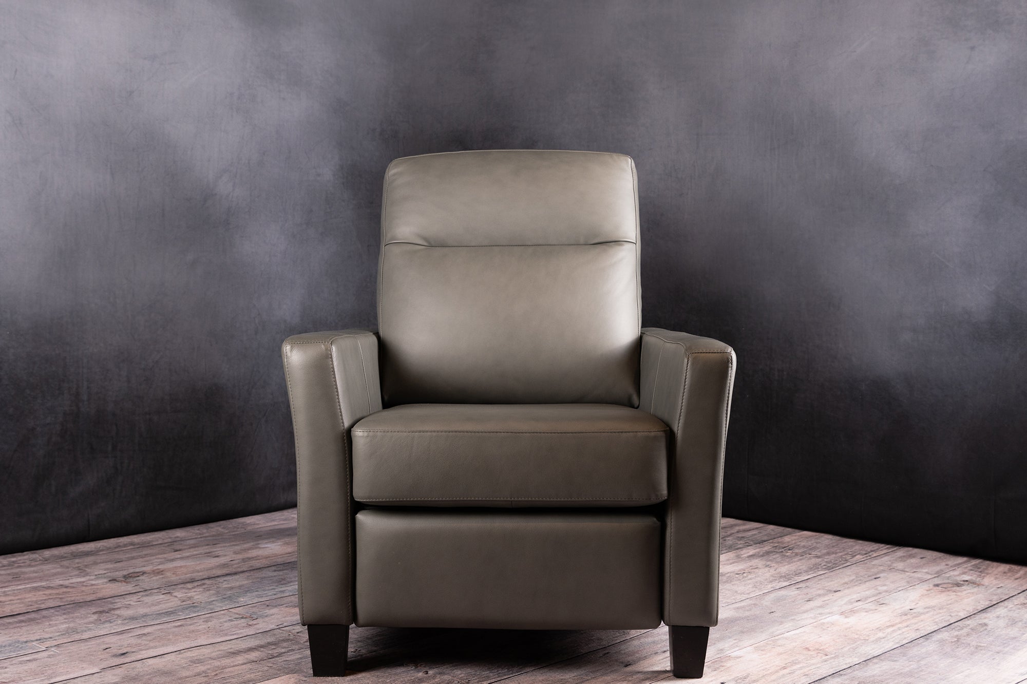 METRO RECLINER CHAIR