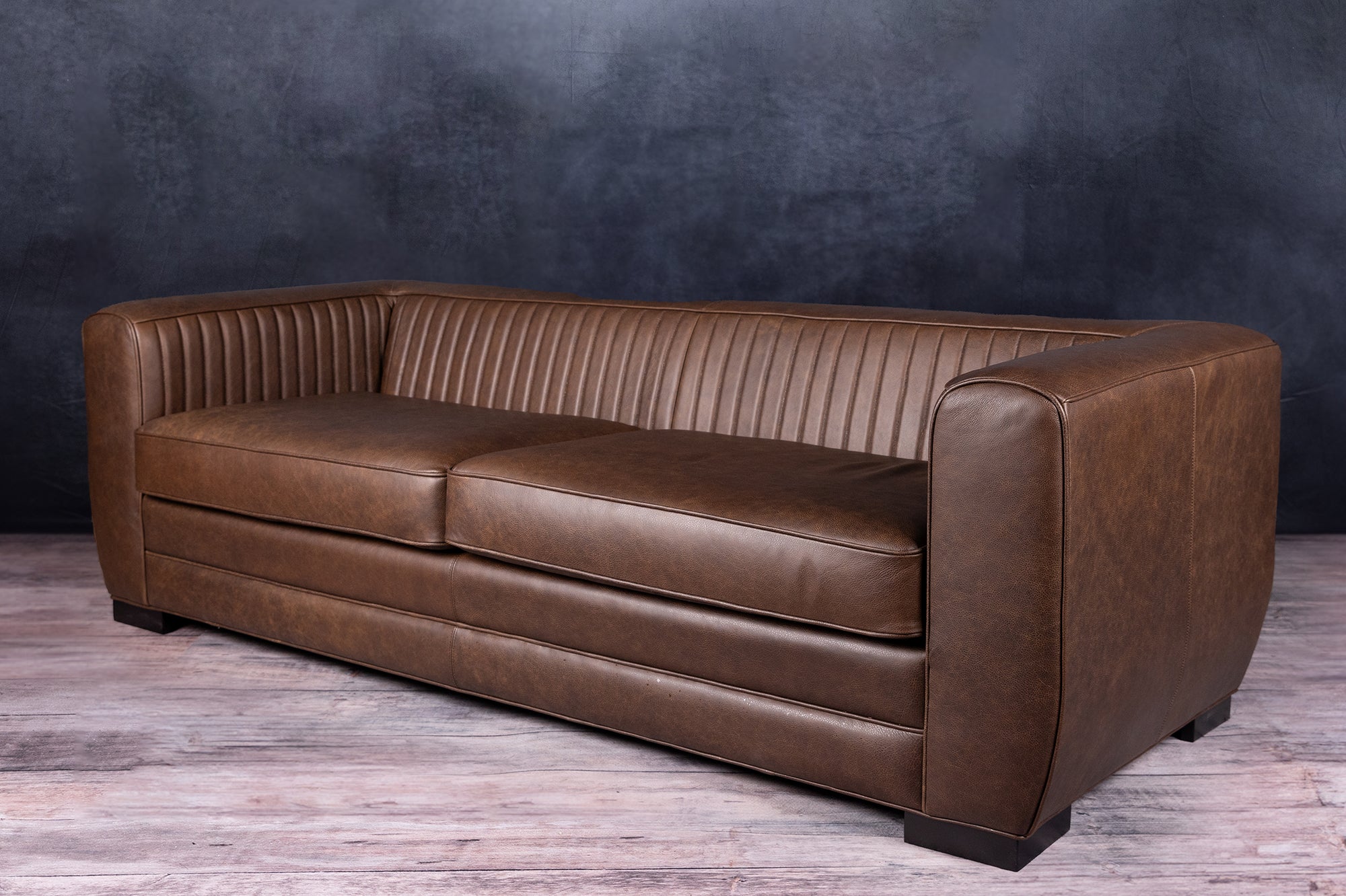 SHELBY SOFA