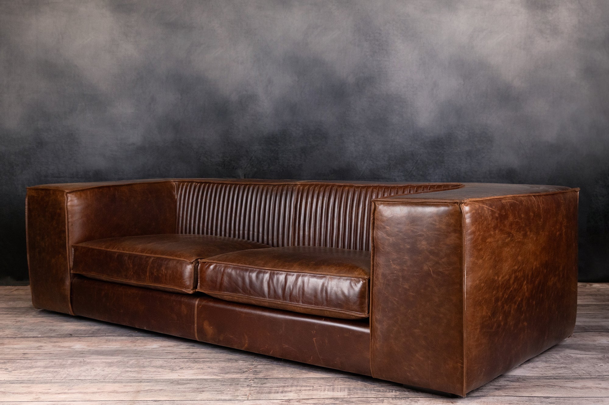 VEZINA SOFA